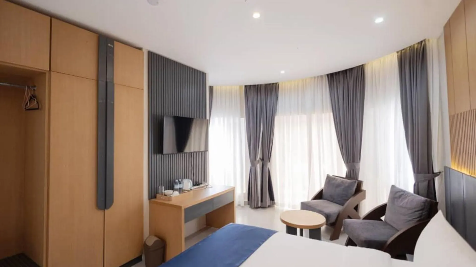 Grik Hotel - Entebbe