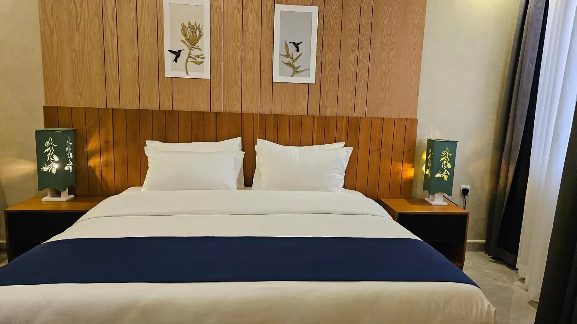 Grik Hotel - Entebbe Uganda