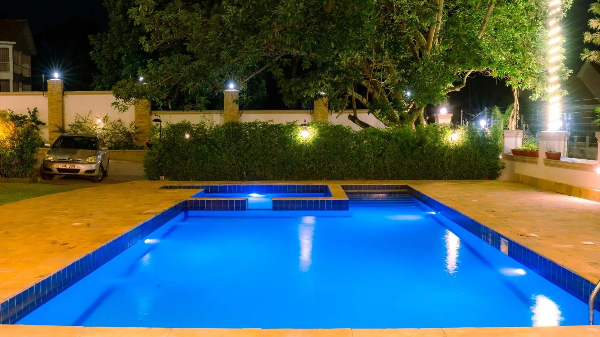 Grik Hotel - Entebbe